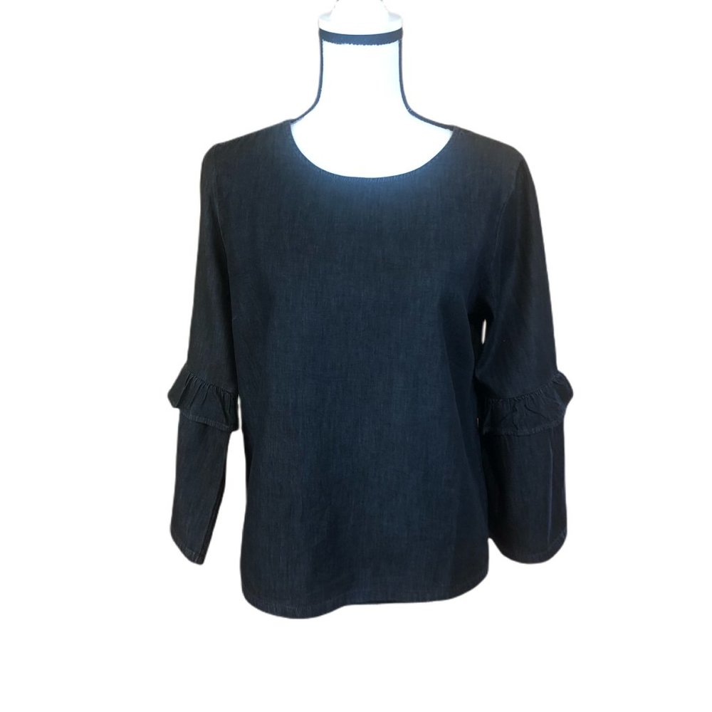 NWT Gap chambray shirt with bell sleeves